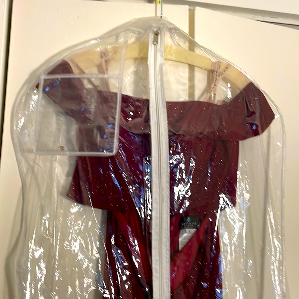 Size 8 Two-Piece Faviana Red Formal Gown - Picture 5 of 5